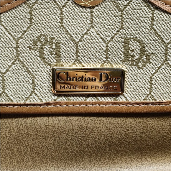 Christian Dior Beige Homeycomb Crossbody/ Shoulder Bag - Picture 8 of 10